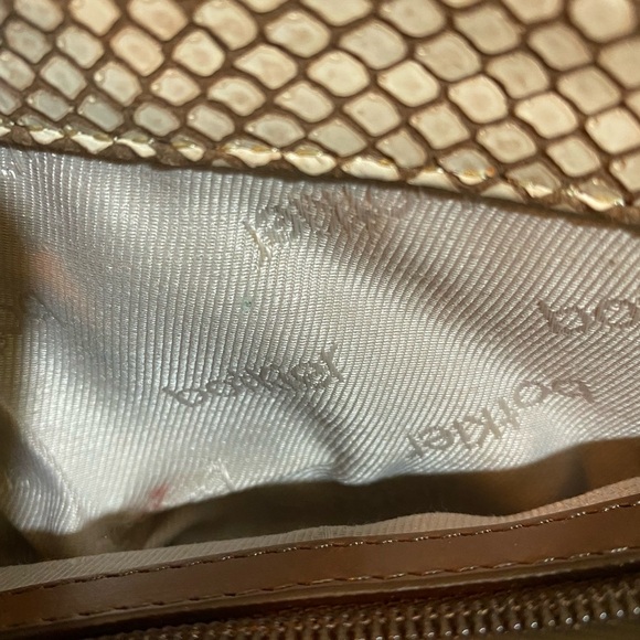 Burlier - Picture 10 of 10